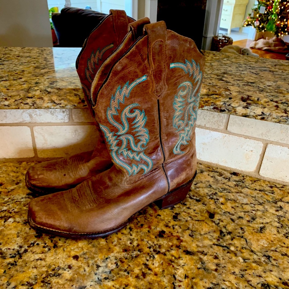Women’s Nocona Boots